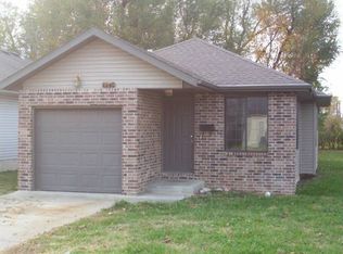 1641 N Hillcrest Ave, Springfield, MO 65802