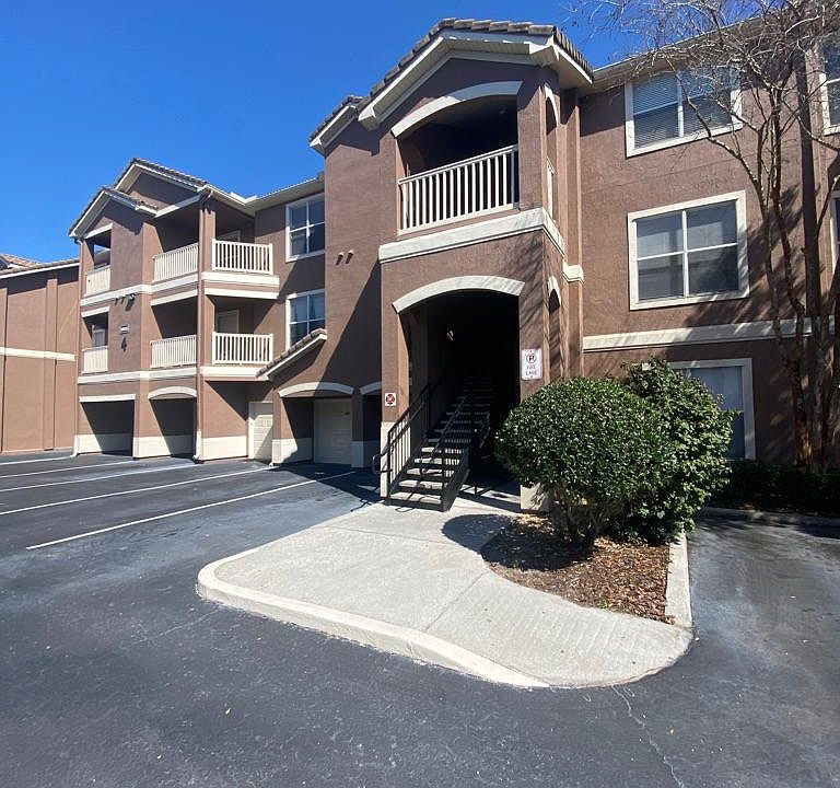 1st image of 19935 Villa Isle Dr Unit 206