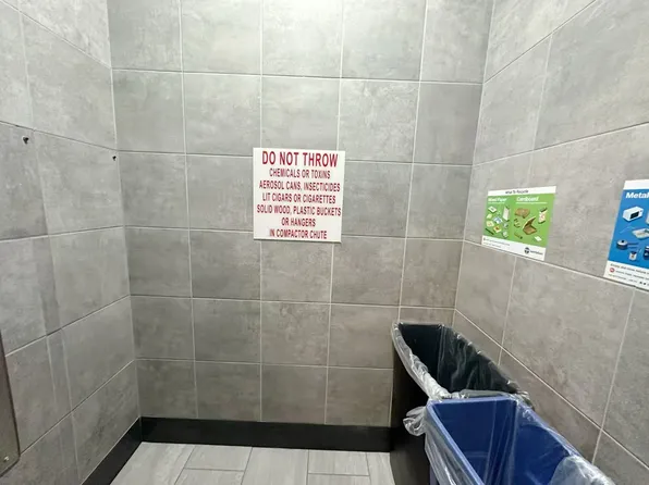 25-34 Steinway Street image 13 of 29