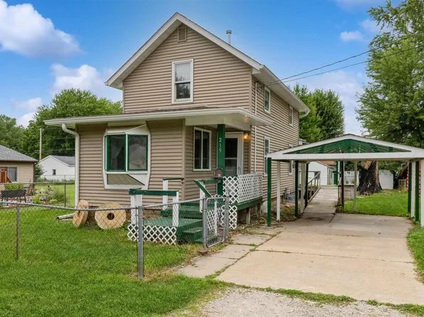 215 28th Ave, East Moline, IL 61244
