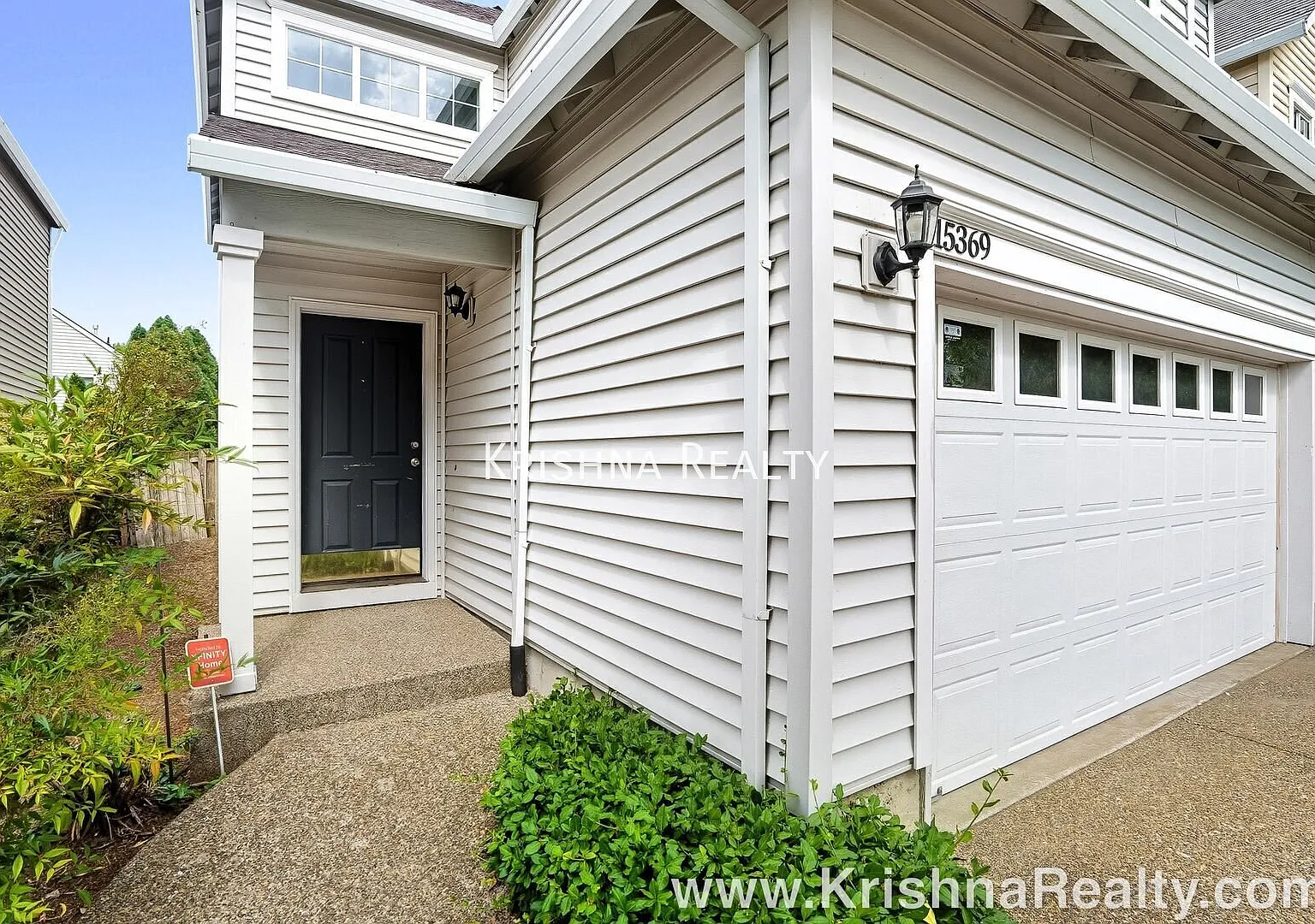 Lovely Traditional 3 Bedroom | 2.5 Bathroom Cottage Home | Located In Kaiser Woods Community In N... — Photo 3