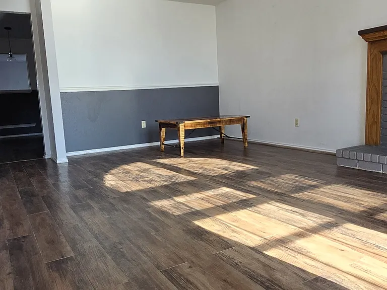 304 Texas St — Photo 23
