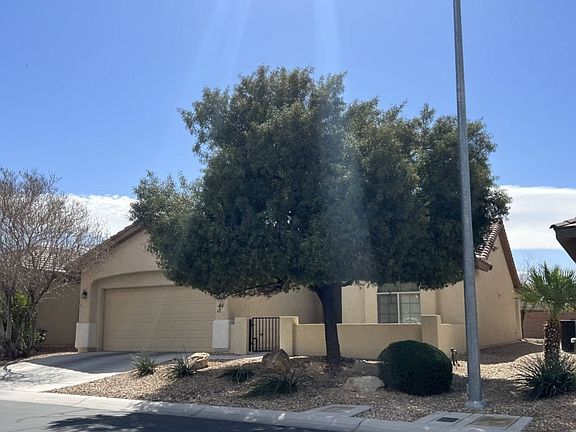 2nd image of 6061 Fox Creek Ave