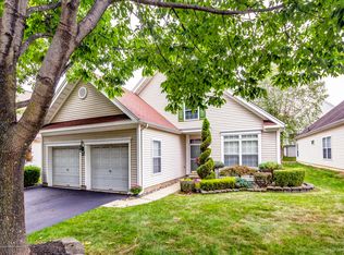 32 Violet Ct, Holmdel, NJ 07733