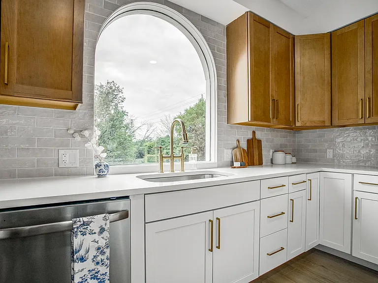 101 SW View High Dr — Photo 40