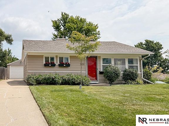 2nd image of 3319 S 40th St