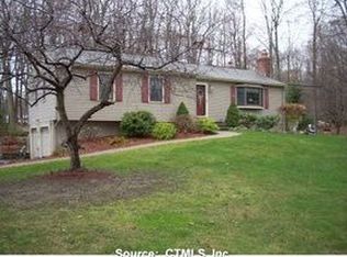159 Cow Hill Rd, Clinton, CT 06413