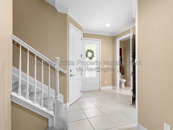 3rd image of 10321 Belfry Cir #1