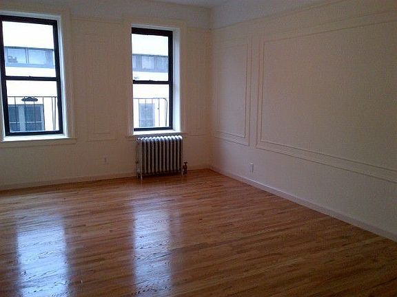 2nd image of 506 W 213th St APT 4D