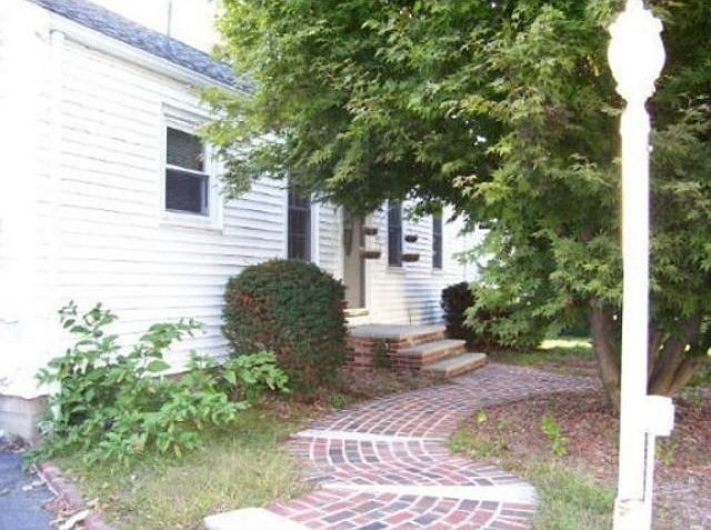 1st image of 33 Bedford St