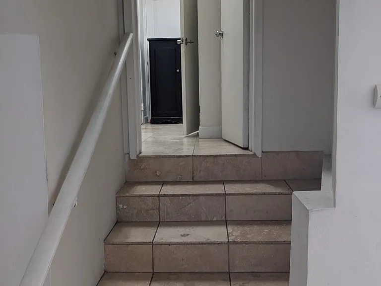 425 Calle Gomez #Y — Photo 15
