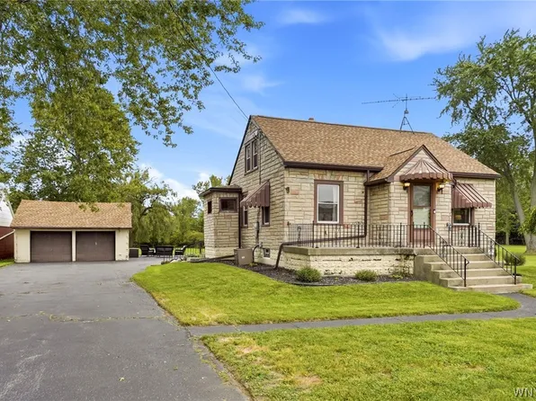 1190 Losson Rd, Buffalo, NY 14227