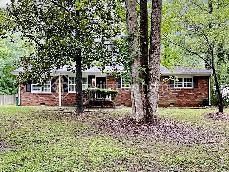 5675 Elmtree Dr — Photo 1