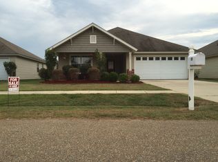 125 N Village Ln, Petal, MS 39465