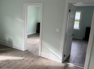 123-125 Center St #4, Ellenville, NY 12428