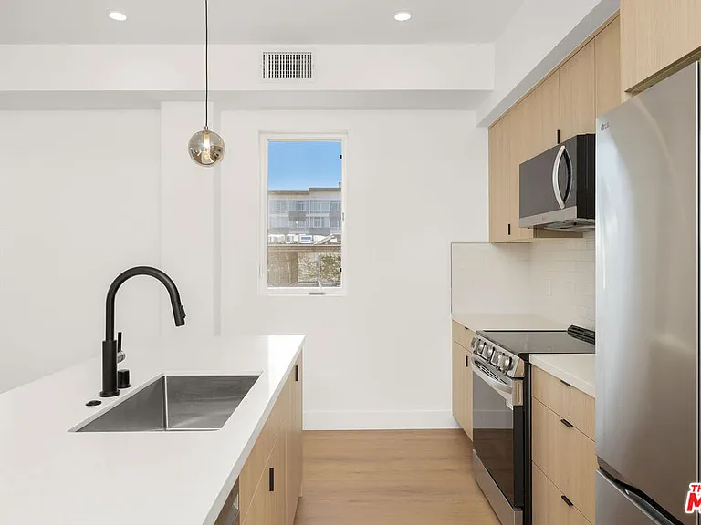 6239 Banner Ave — Photo 3
