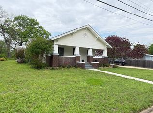 555 Tinker Ave, Pawhuska, OK 74056