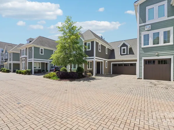 7908 Rea View Ct, Charlotte, NC 28226