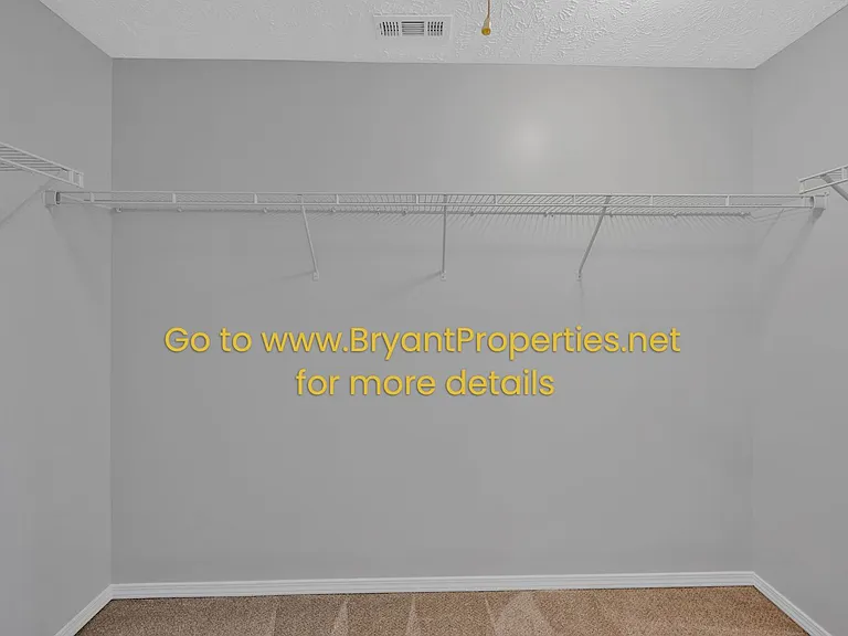 2872 Creekbend Dr — Photo 26