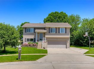 510 SE 33rd St, Ankeny, IA 50021