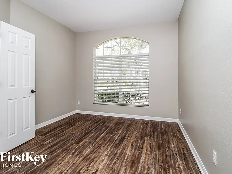 1354 Edison Tree Rd — Photo 6