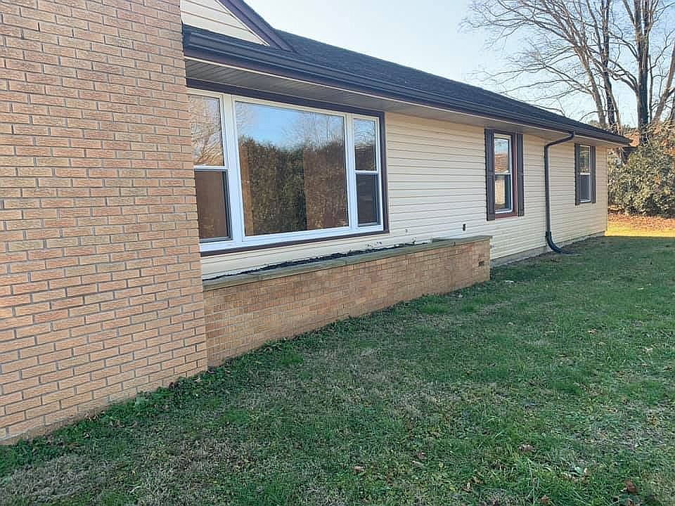 1st image of 65 Grandview Ave