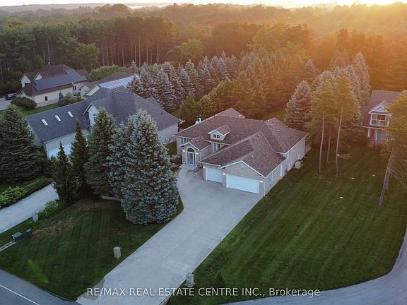 2nd image of 1603 Wedgewood Dr