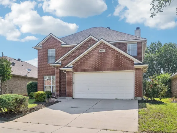 203 Sandpoint Dr, Mansfield, TX 76063