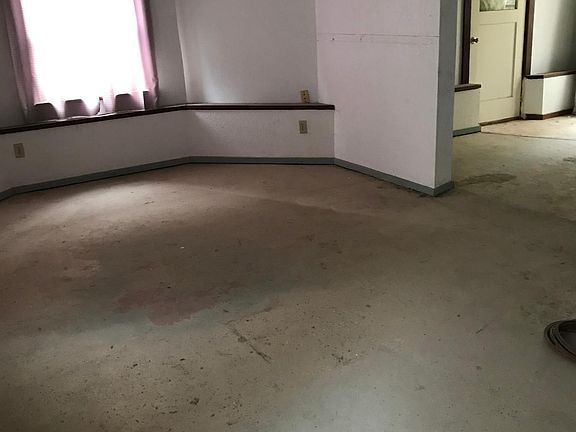Entertaining room