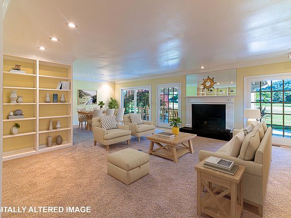 5th image of 343 Belhaven Circle