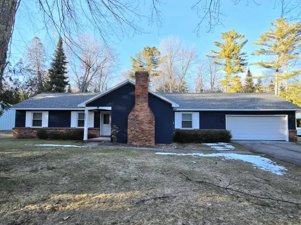 4941 Aaron Dr, Oscoda, MI 48750