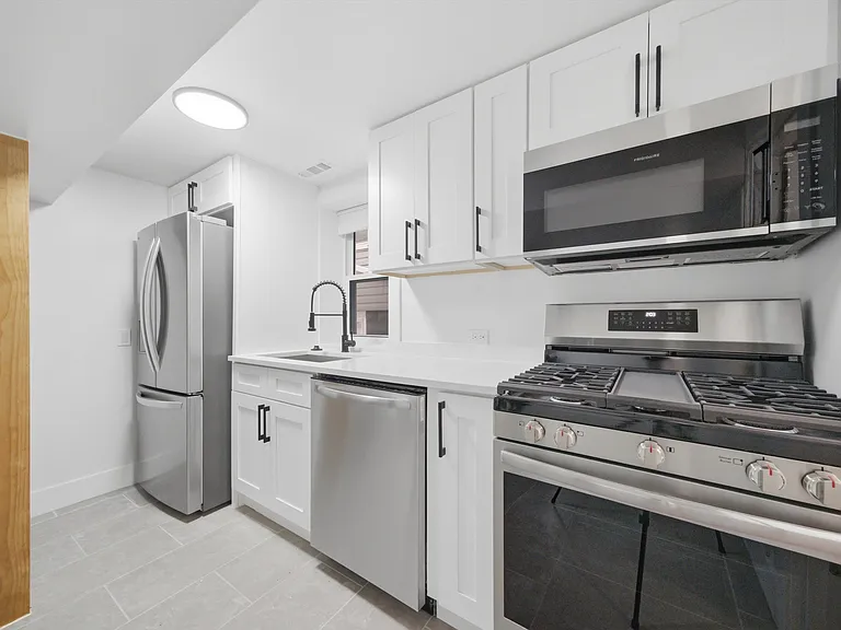 2954 N Elston Ave #G — Photo 3