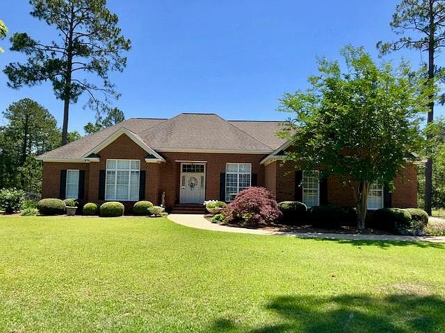 1st image of 124 Amelia Ln
