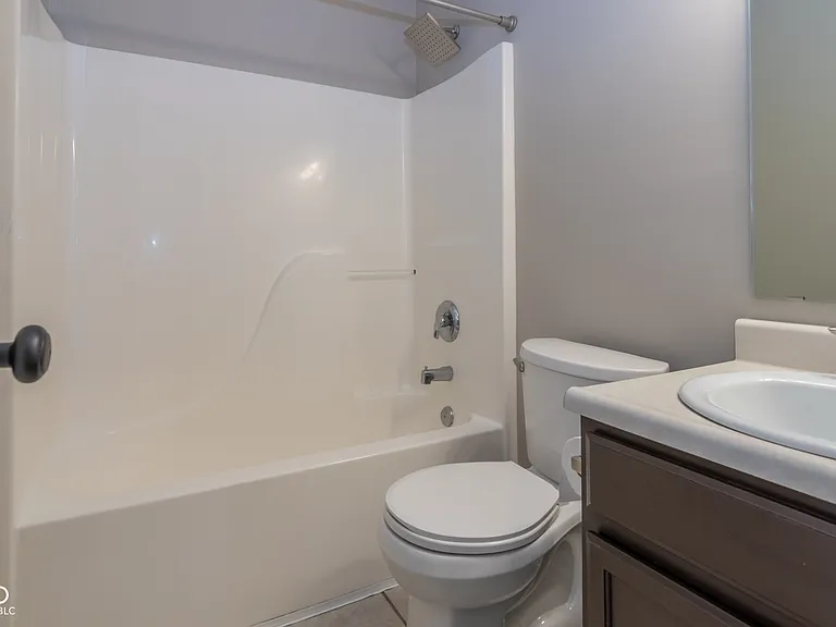 815 Tall Timber Dr — Photo 16