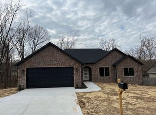 48 Olmsted Ln, Bella Vista, AR 72715