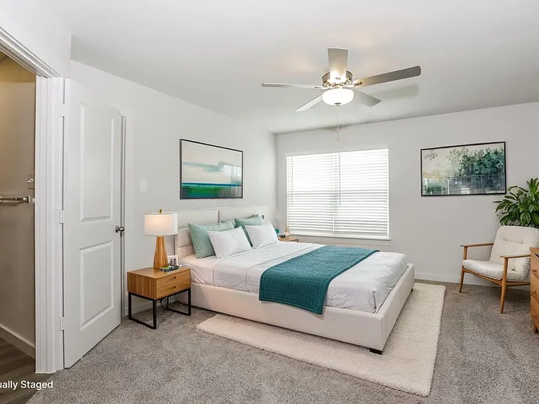 201 Julian Davis Dr — Photo 9