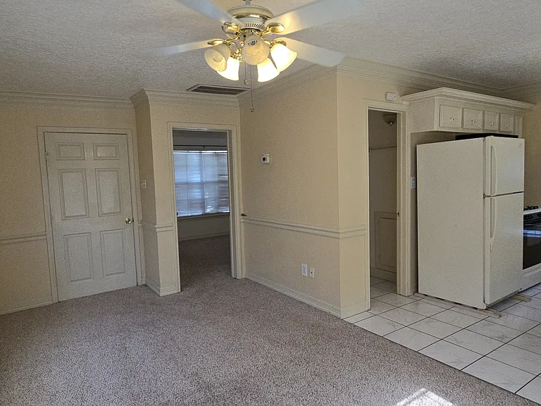 924 Kelley St #B — Photo 1