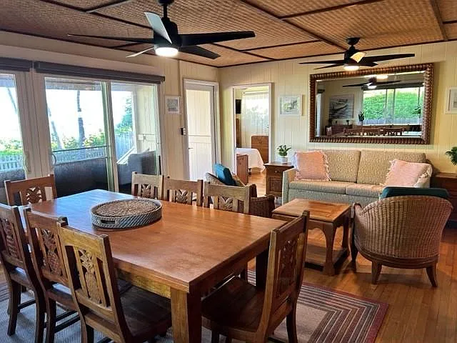 Ocean View Dinning and Living Rooms