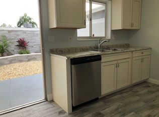 1308 Warwick Ct, Sun City Center, FL 33573