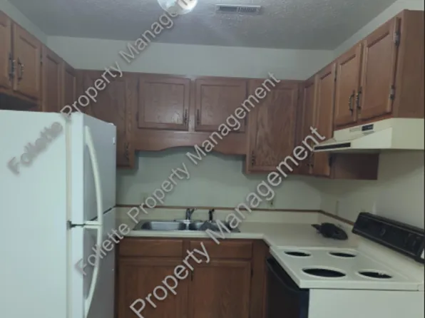 111 W Chestnut St #202, La Follette, TN 37766