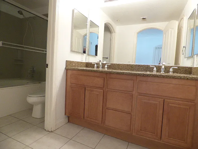 301 W G St #419 — Photo 11