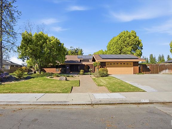4th image of 7700 Las Cruces Ave