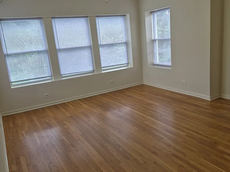 4630 N Monticello Ave #3E — Photo 14