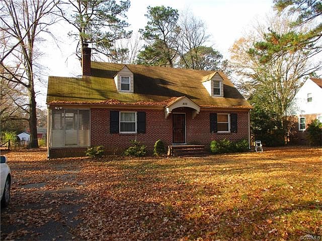 1st image of 806 Shelby Dr