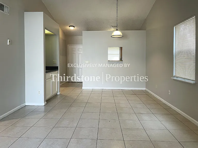 5128 Indian Lakes Ct #4 — Photo 5