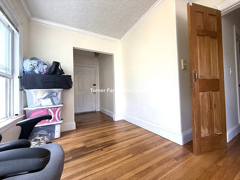 113 Lanark Rd #1 — Photo 5