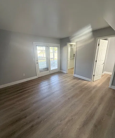 101 King Dr — Photo 17