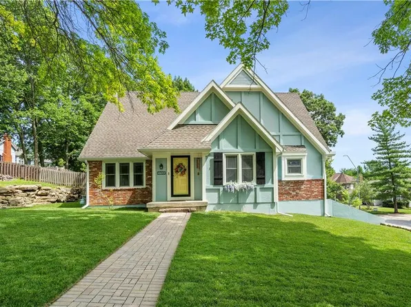 3700 NW 74th St, Kansas City, MO 64151