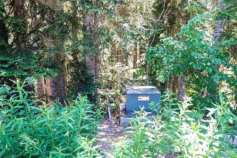 4th image of 34383 S Nason Road