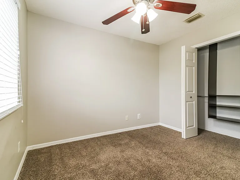 7131 Waterside Dr — Photo 13
